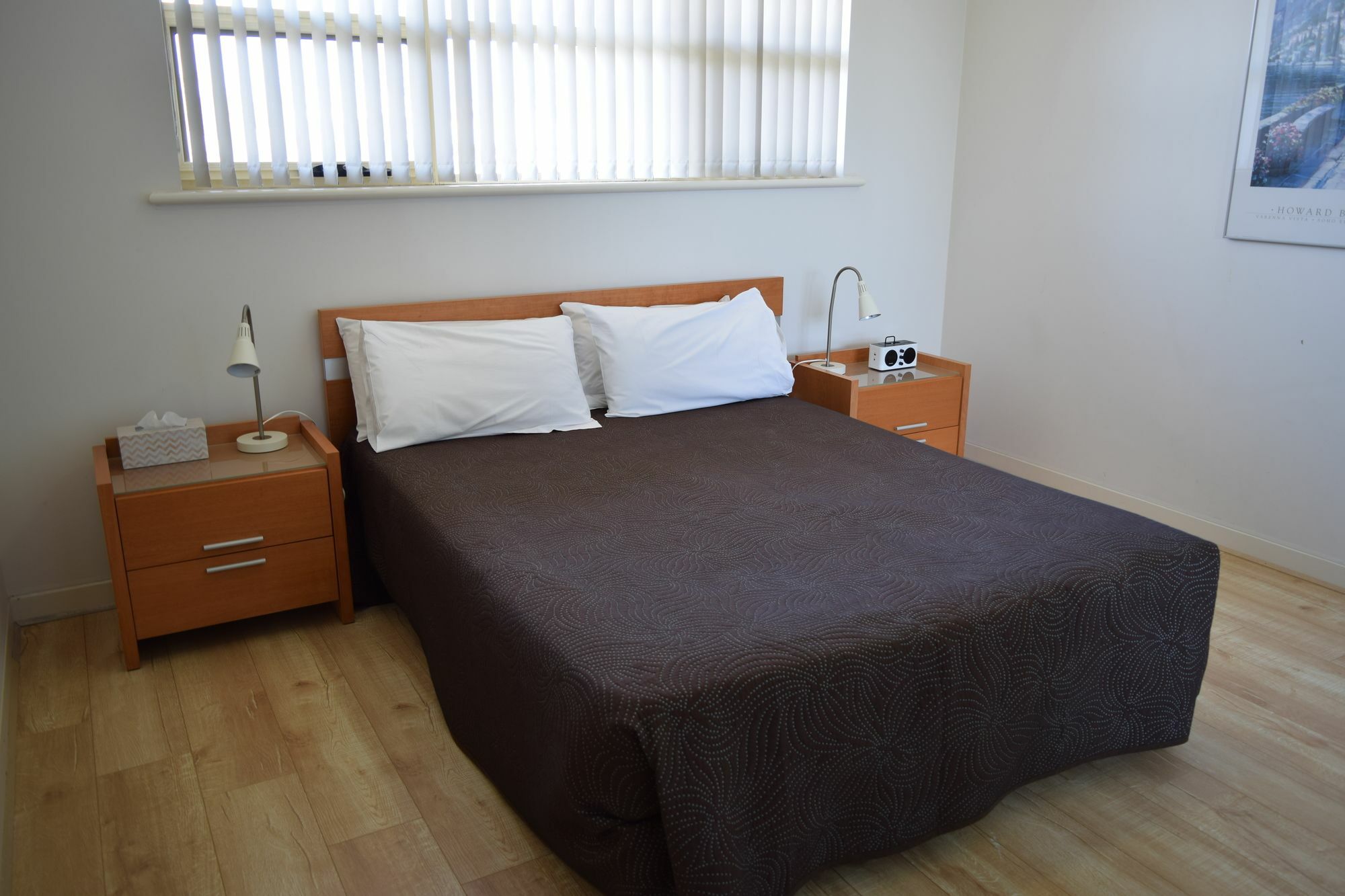 Glenelg Holiday Apartments - Corfu Аделейд Екстериор снимка